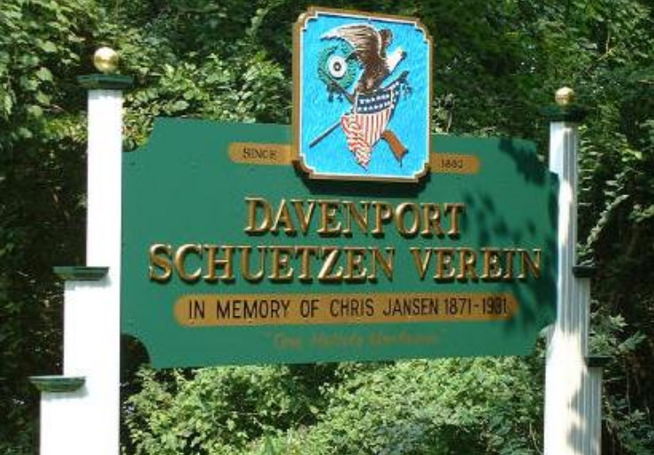 Photo of the sign at the entrance that says Davenport Schuetzen Verein